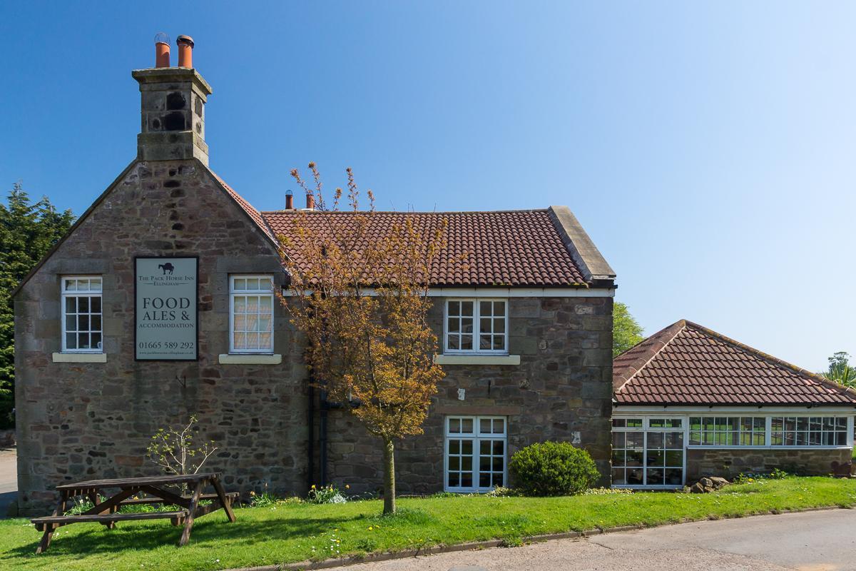 The Pack Horse Inn Chathill Εξωτερικό φωτογραφία